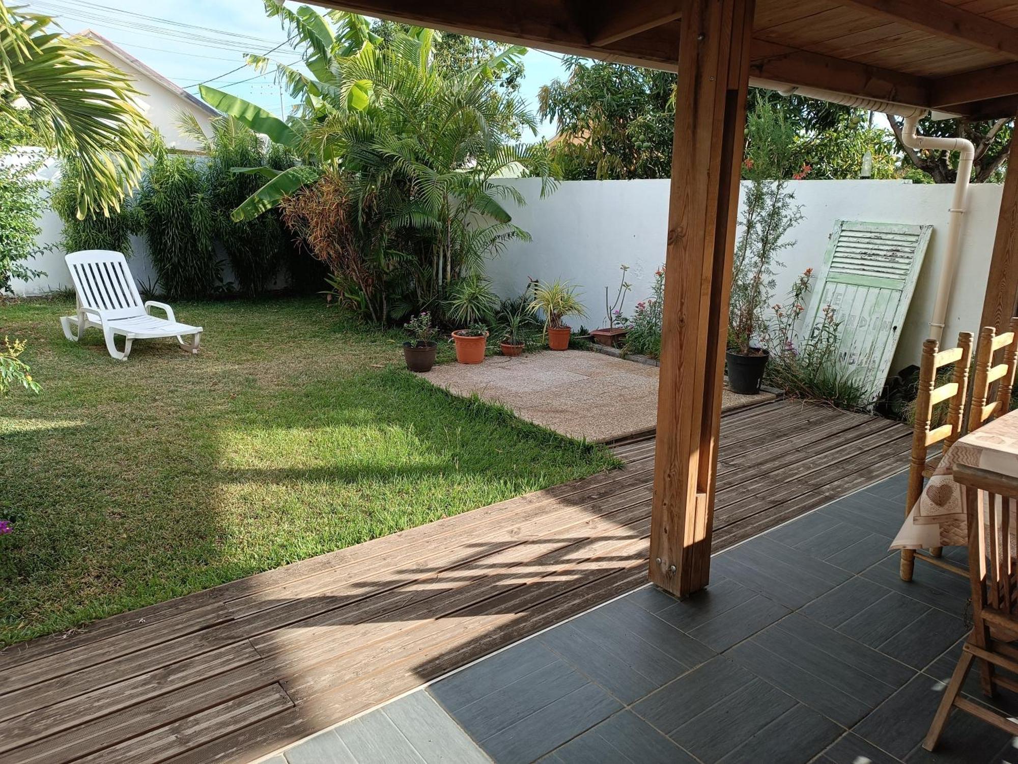 Jolie Maison T3 A St Pierre, 2 Chambres Avec Sdb, Grande Varangue, Jardin Saint Pierre Eksteriør billede